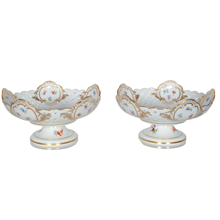 Pair Antique German Meissen Porcelain Openwork Compotes Footed Gilt Floral Bowls