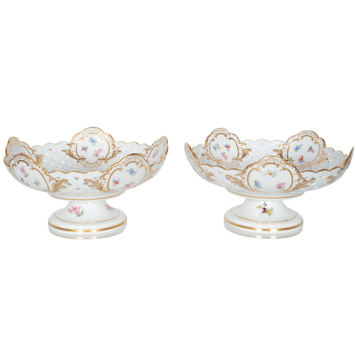 Pair Antique German Meissen Porcelain Openwork Compotes Footed Gilt Floral Bowls