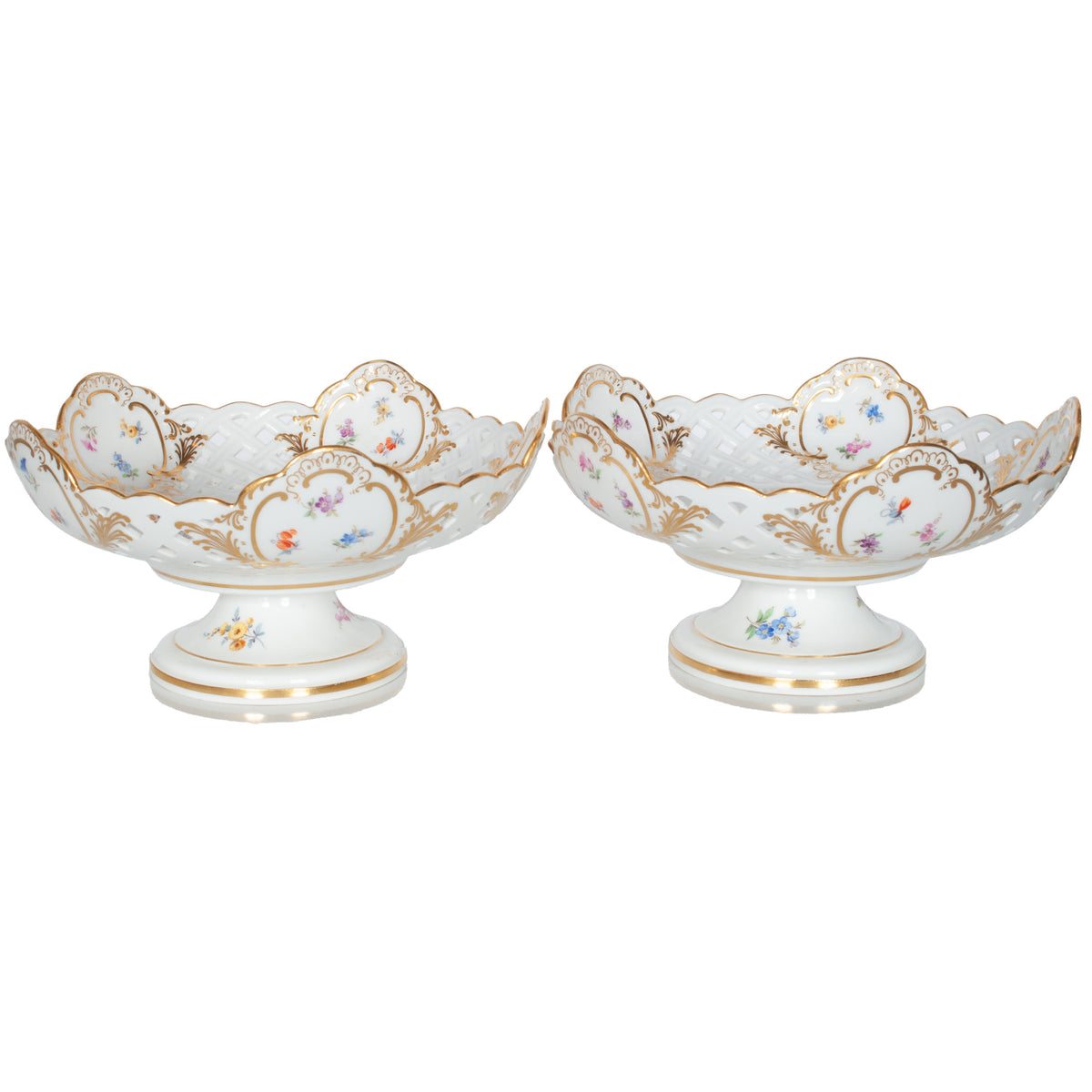 Pair Antique German Meissen Porcelain Openwork Compotes Footed Gilt Floral Bowls