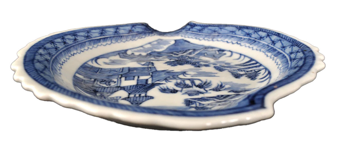Antique Chinese Qing Dynasty Canton Blue & White Porcelain Brush Holder/Plate, Circa 1840
