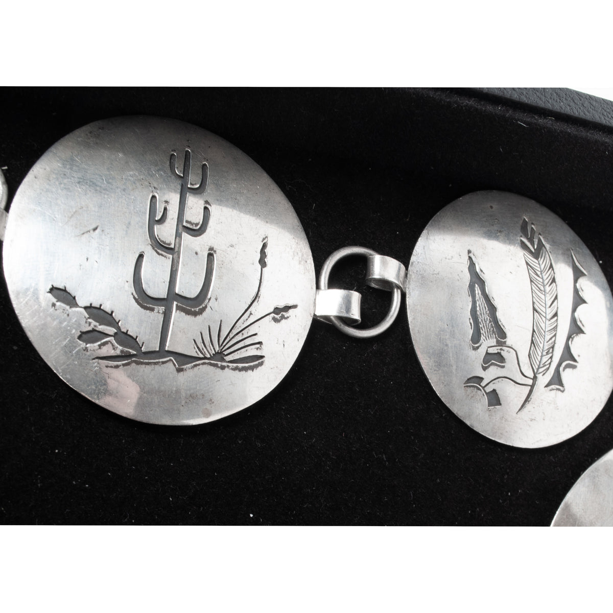 MCM Native American Navajo Silver Engraved Storyteller Concho Belt Willie Yazzie circa 1960