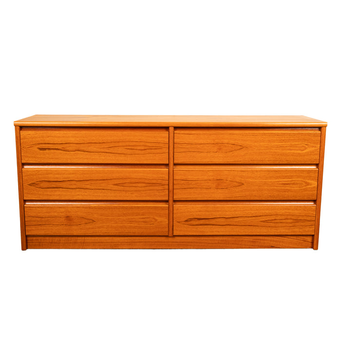 Mid Century Modern Danish Teak 6 Drawer Double Dresser Credenza Sannemanns 1970