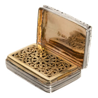 Antique Georgian Sterling Silver Gilt Vinaigrette Birmingham William Simpson, 1826
