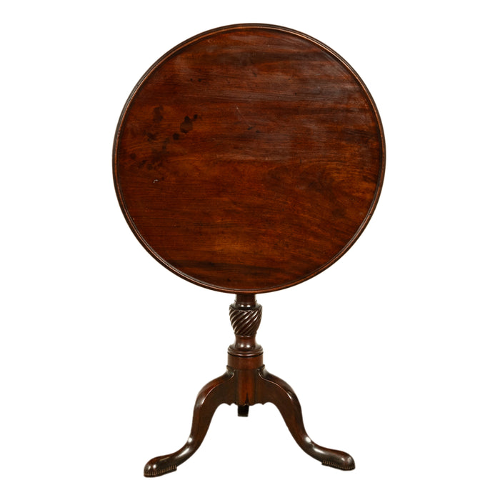 Antique American Carved Chippendale Mahogany Tilt-Top Table Candlestand Philadelphia 1770