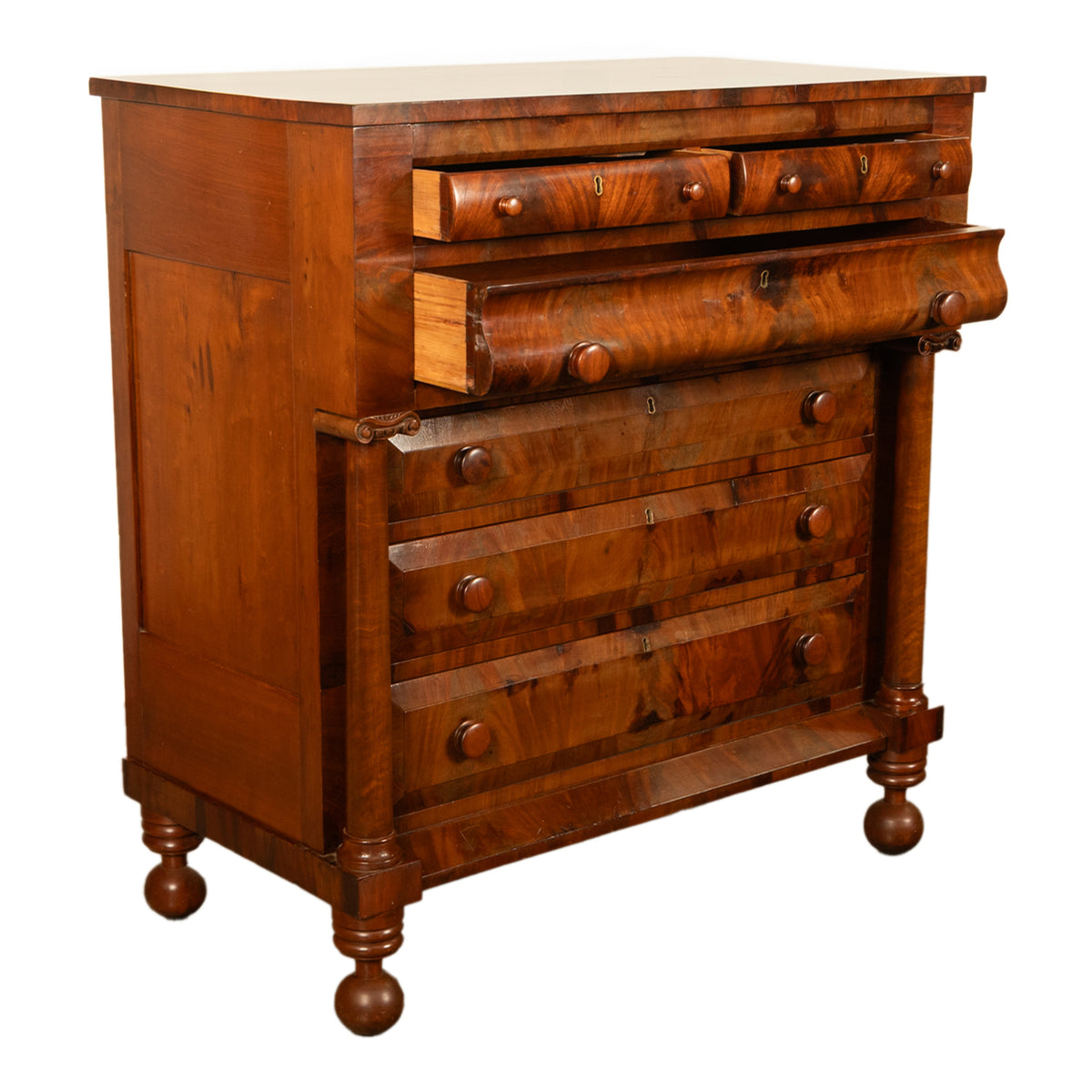 Antique American Classical Mahogany Chest Drawers Dresser Commode New York 1830