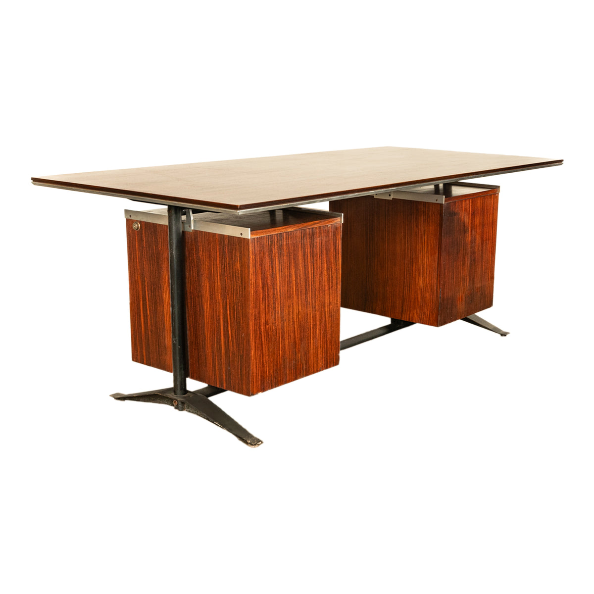 Italian Rosewood Mid Century Modern Executive Desk Gio Ponti Antonio Fornaroli Alberto Rosselli 1955