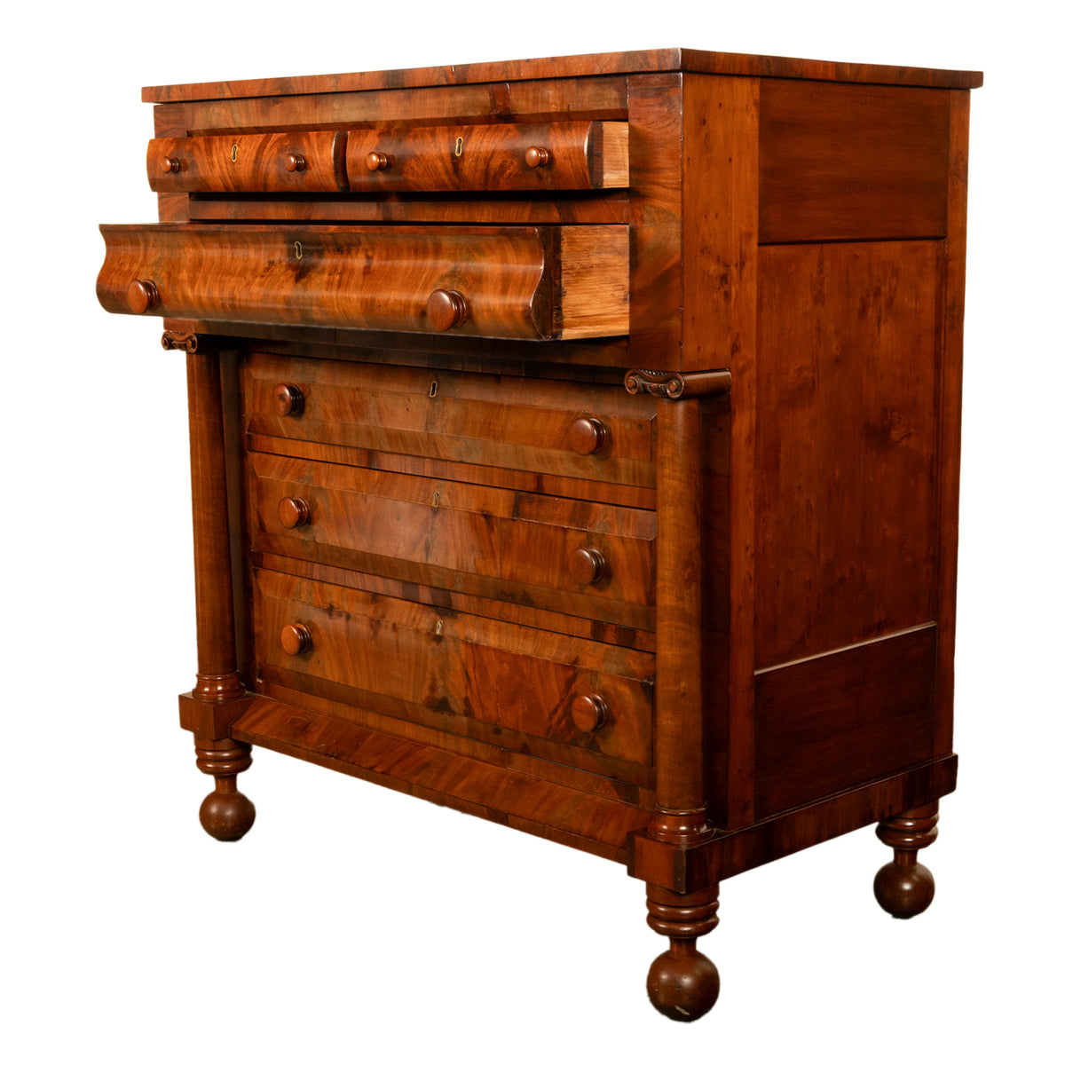Antique American Classical Mahogany Chest Drawers Dresser Commode New York 1830