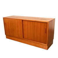 Mid Century Modern Danish Teak Credenza Cabinet Sideboard Poul Hundevad 1970