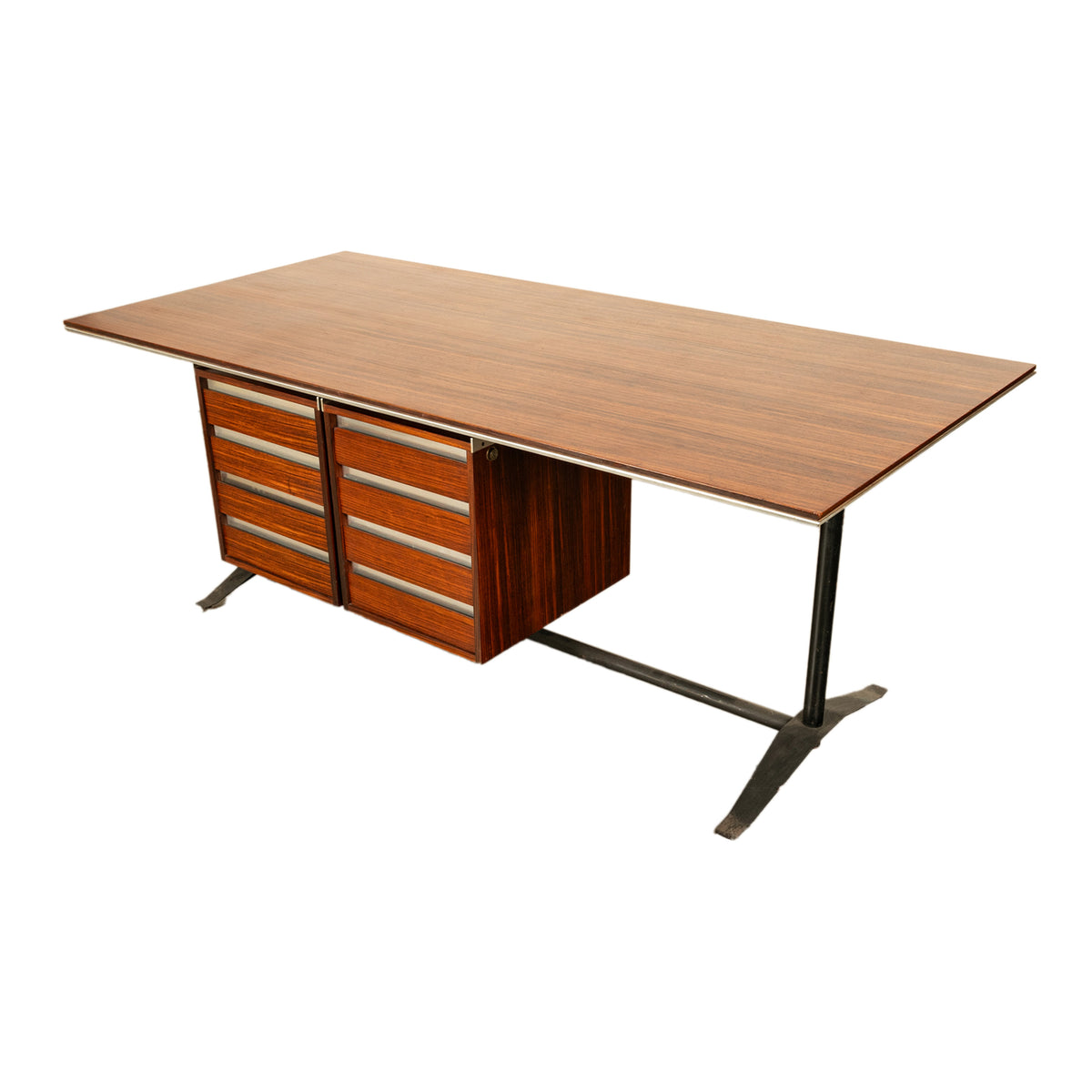 Italian Rosewood Mid Century Modern Executive Desk Gio Ponti Antonio Fornaroli Alberto Rosselli 1955