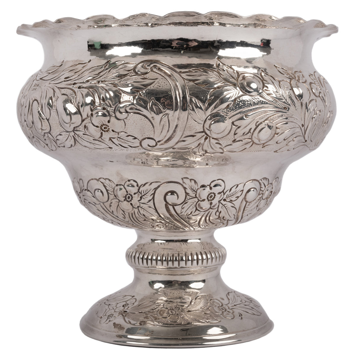 Irish Sterling Silver Repousse Engraved Bowl William Egan Cork Dublin, 1911