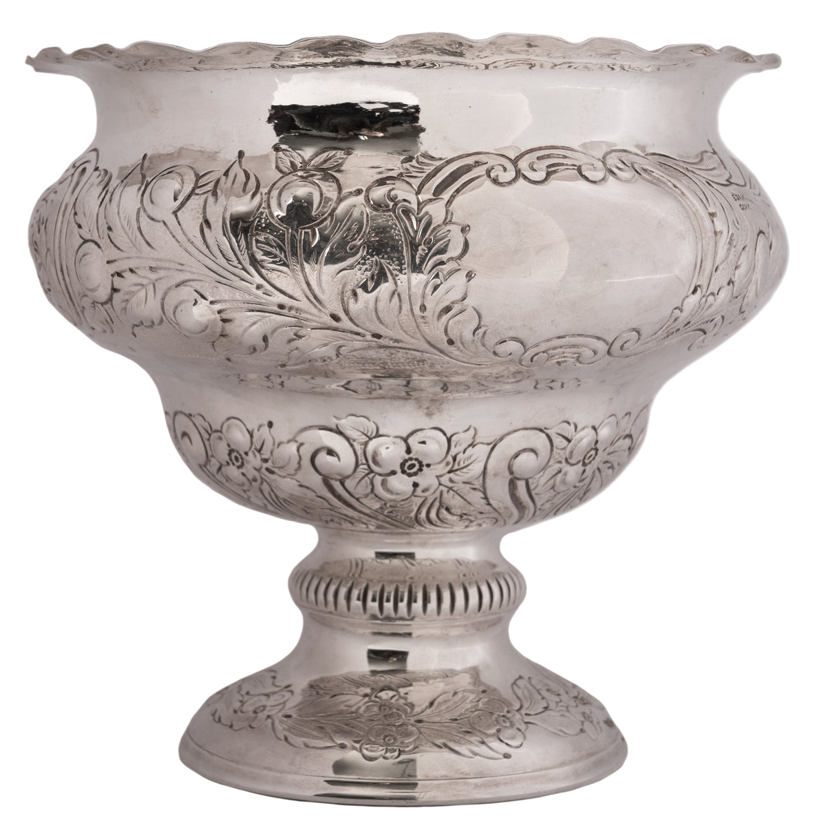 Irish Sterling Silver Repousse Engraved Bowl William Egan Cork Dublin, 1911