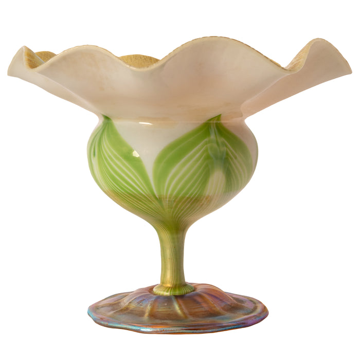 Antique L. C. Tiffany Favrile Large Floriform Feathered Iridescent Glass Vase, Circa 1908
