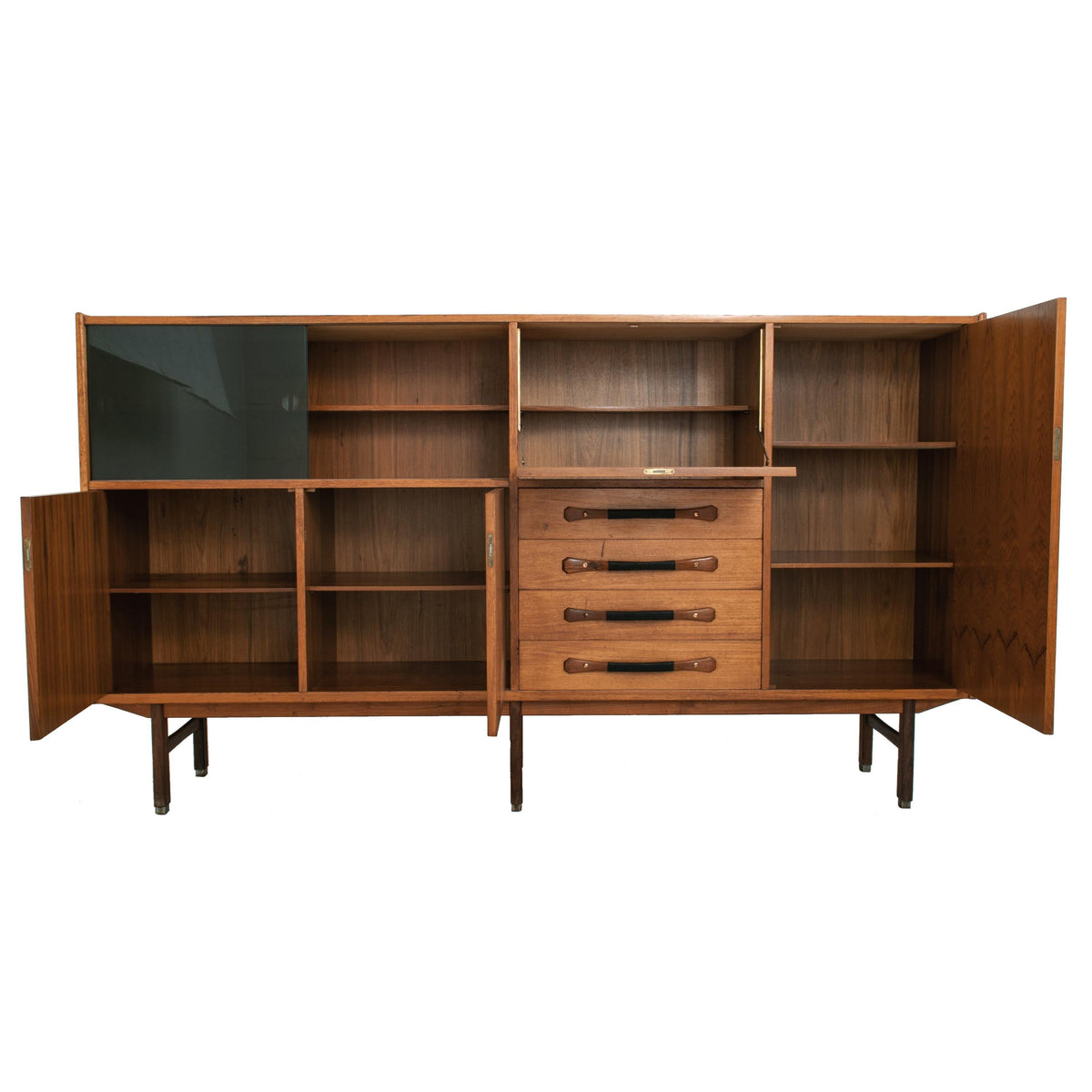 Italian Mid-Century Modern Teak Credenza Sideboard Ilmari Tapiovaara Cantu, Circa 1960