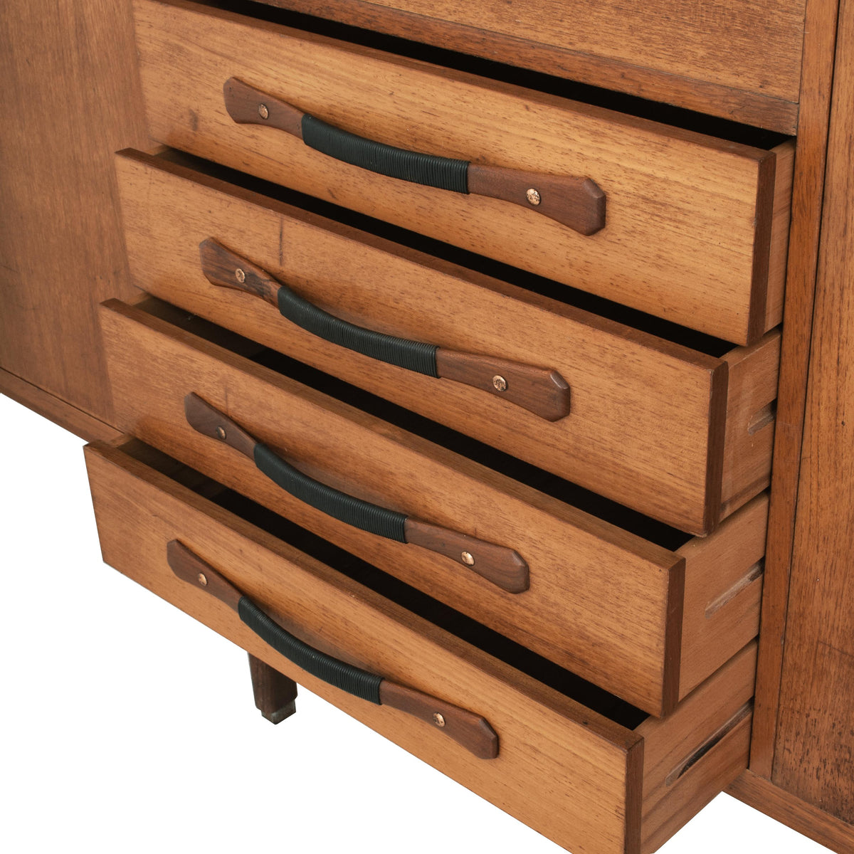 Italian Mid-Century Modern Teak Credenza Sideboard Ilmari Tapiovaara Cantu, Circa 1960