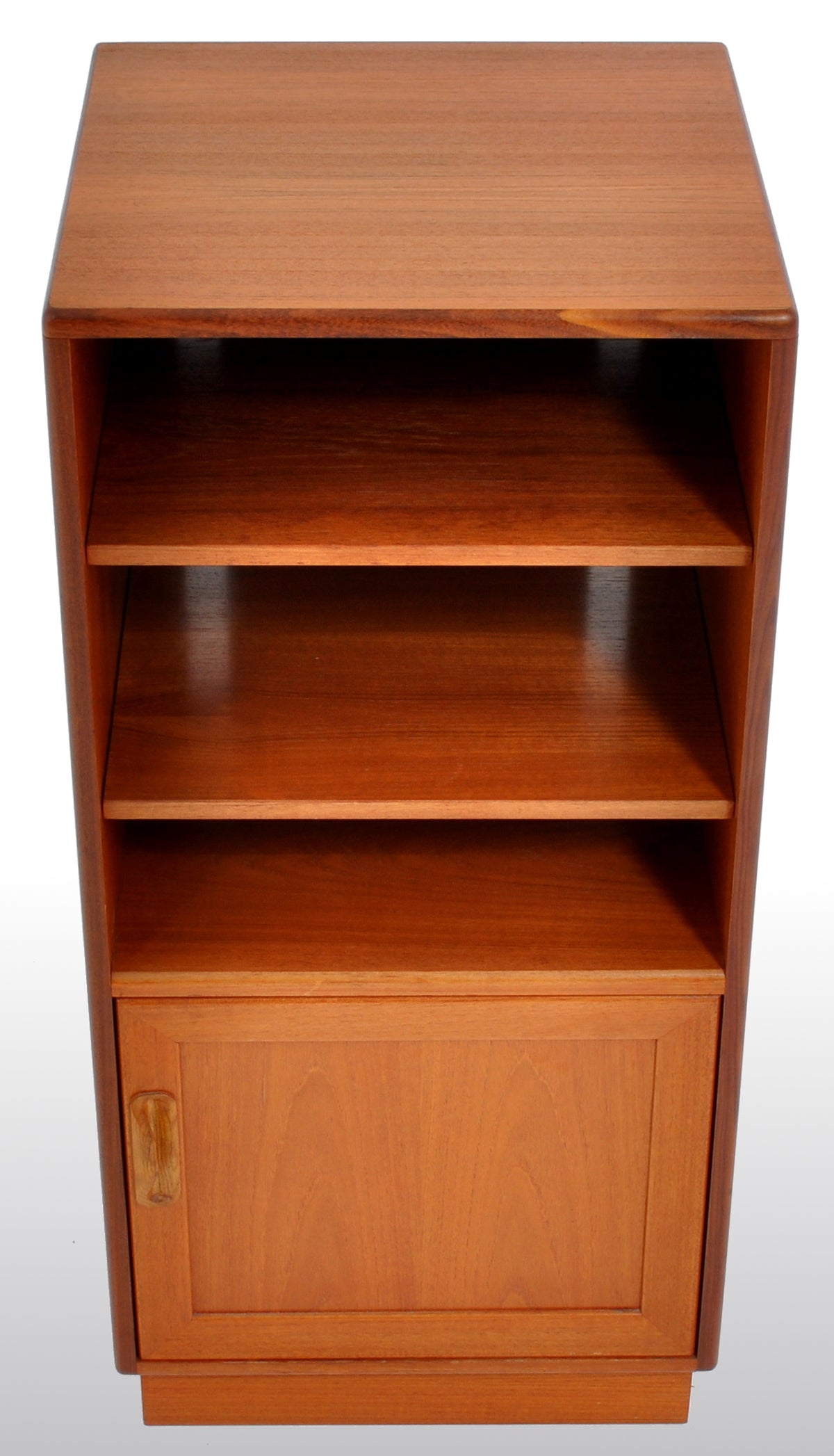 Mid-Century Modern Danish Style Teak "Fresco" Media Cabinet/Stand by G Plan, 1960s