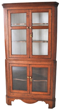 Antique English Oak Corner Cabinet, circa 1810