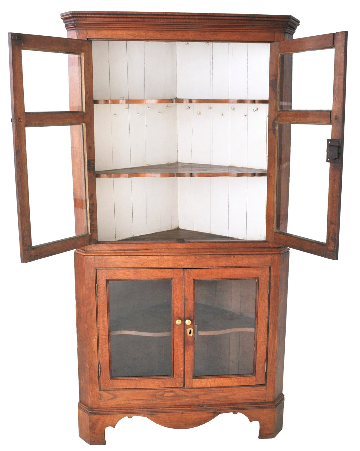 Antique English Oak Corner Cabinet, circa 1810