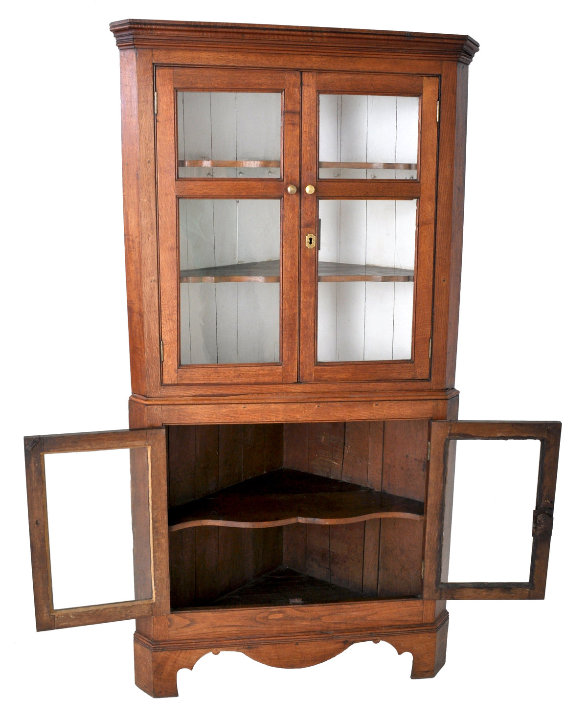 Antique English Oak Corner Cabinet, circa 1810