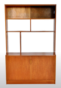 Mid-Century Modern Danish Style Bookcase / Wall Unit in Teak by S Form, 1960s