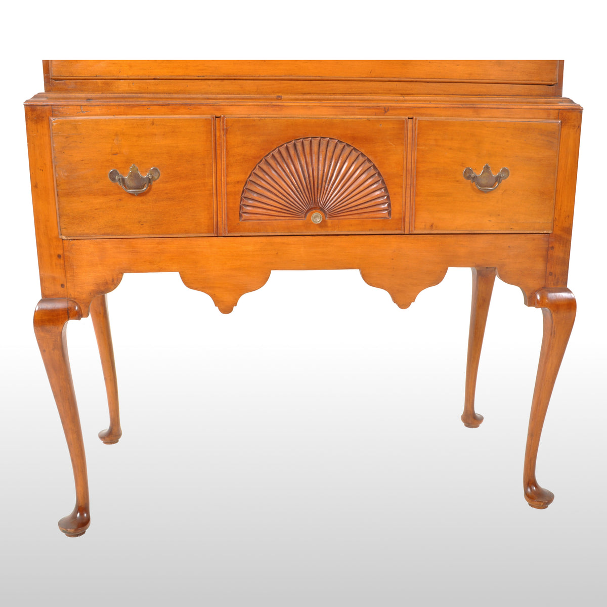 Antique American Queen Anne Connecticut Maple Highboy Chest On Stand, circa 1760