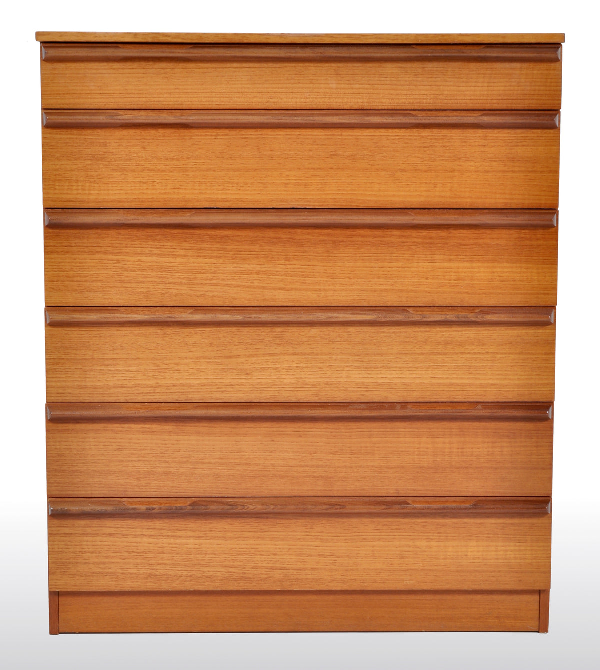 Mid-Century Modern Danish Chest of Drawers / Dresser in Teak, 1960s