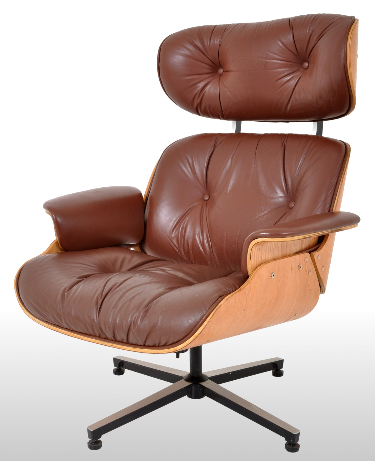 Mid-Century Modern Plycraft Eames 670/71 Lounge Chair / Recliner and Ottoman, 1960s