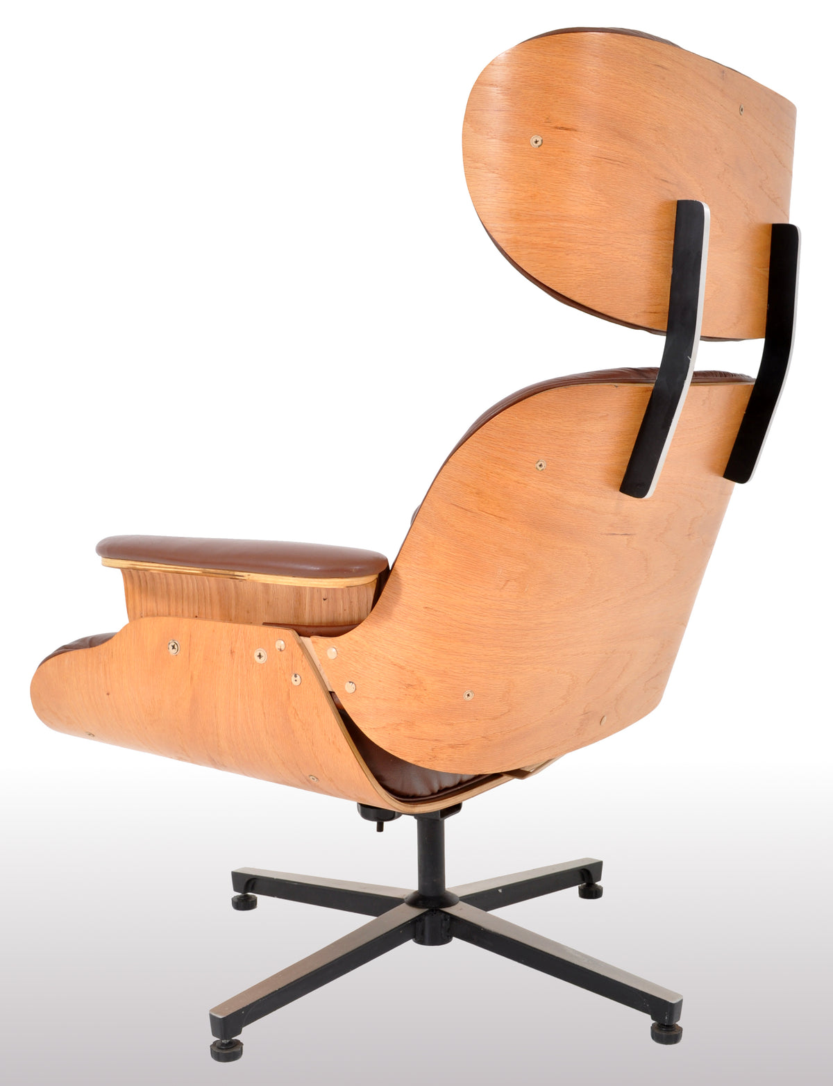Mid-Century Modern Plycraft Eames 670/71 Lounge Chair / Recliner and Ottoman, 1960s