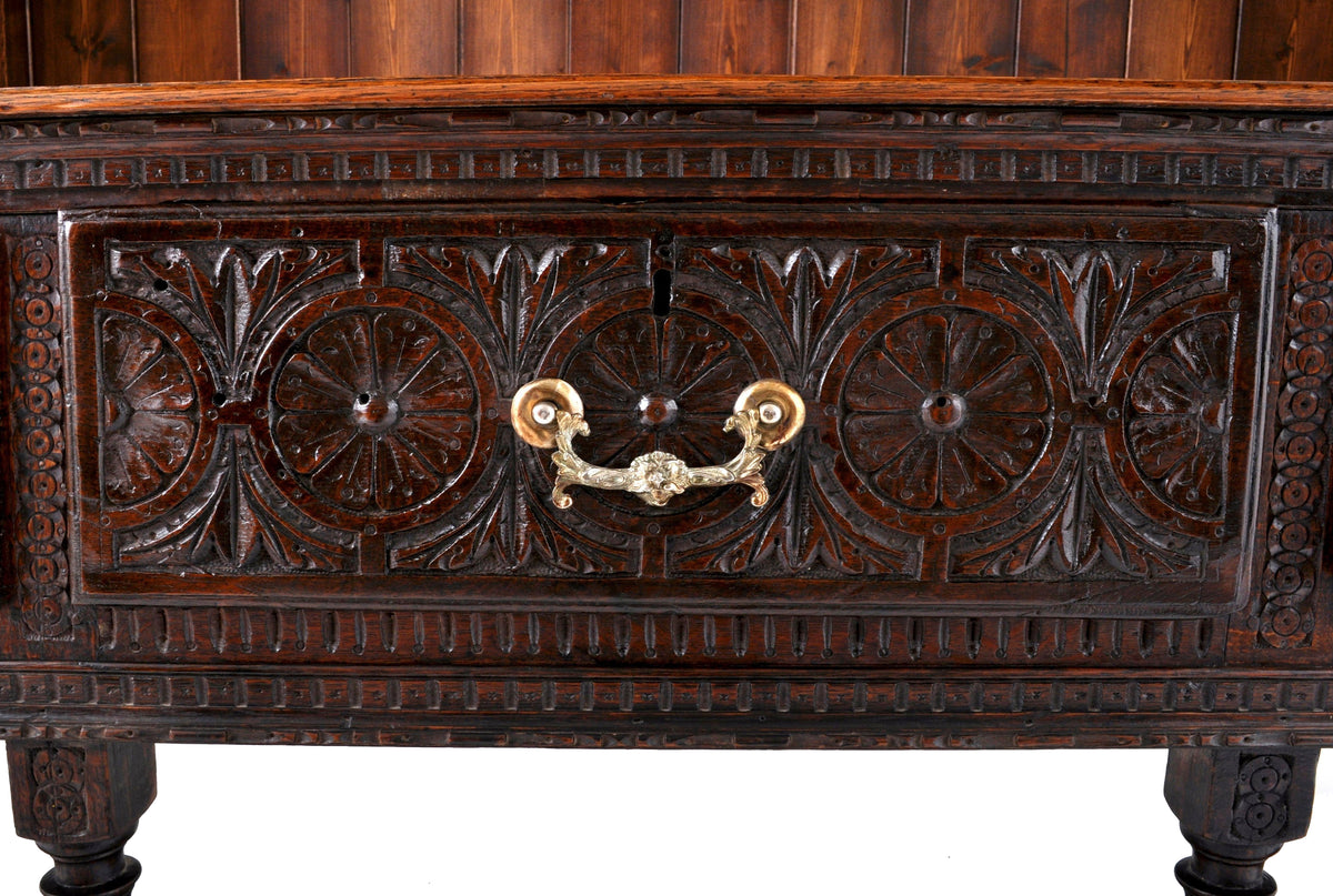 Antique Carved Oak Georgian Welsh Dresser / Cupboard, circa 1820