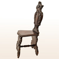 Set of Four Antique 18th Century Italian Carved Walnut Sgabello Hall Side Chairs, circa 1780
