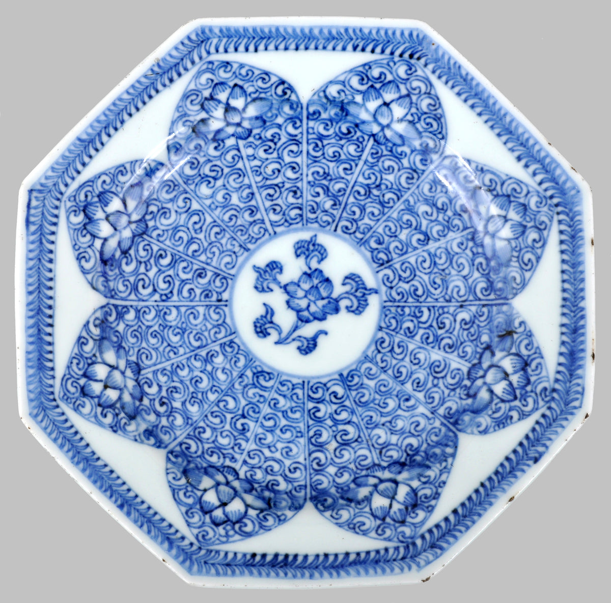 Antique 17th Century Chinese Kangxi Period Blue and White Teapot and Stand in the Islamic Style, circa 1650