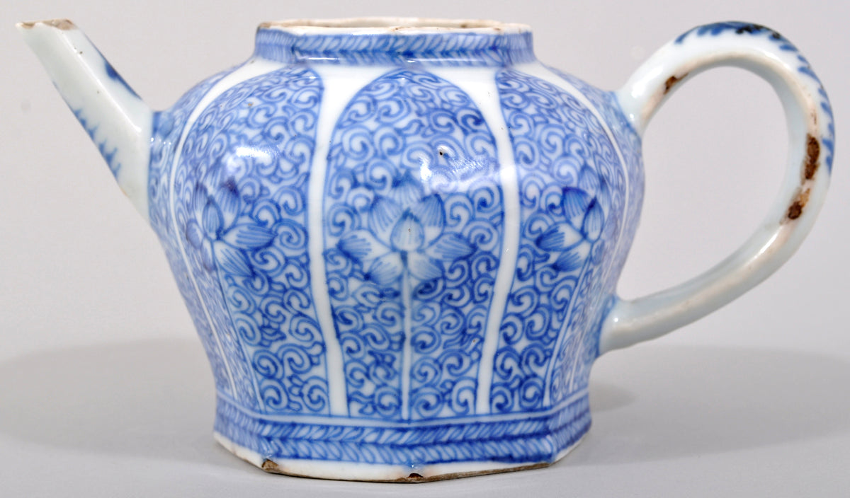 Antique 17th Century Chinese Kangxi Period Blue and White Teapot and Stand in the Islamic Style, circa 1650