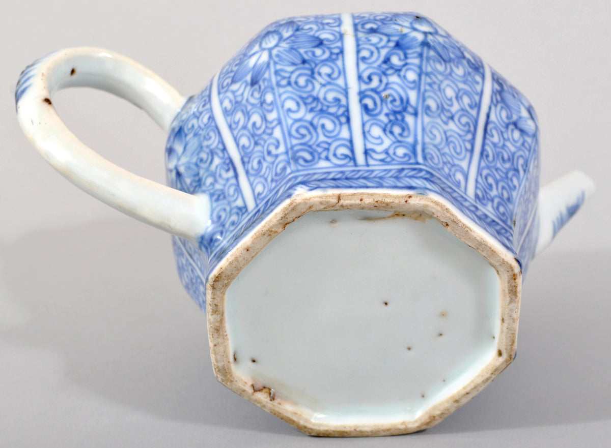 Antique 17th Century Chinese Kangxi Period Blue and White Teapot and Stand in the Islamic Style, circa 1650