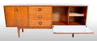 Mid-Century Modern Danish Credenza / Sideboard in Teak, 1960s