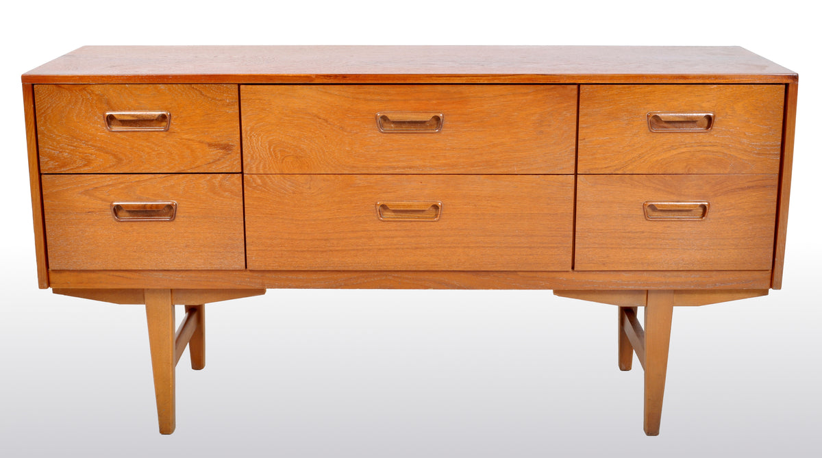 Mid-Century Modern Danish Teak Credenza / Dresser / Chest of Drawers, 1960s