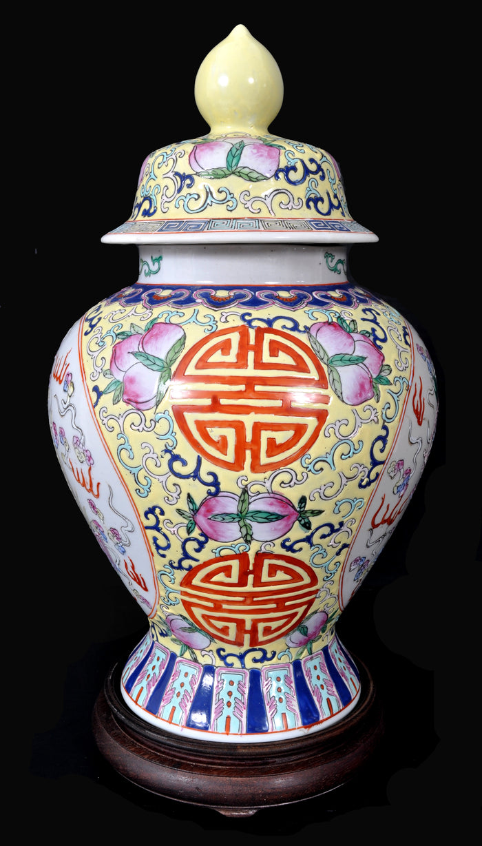 Antique 19th Century Chinese Qing Dynasty Imperial Porcelain Lidded Ginger Jar, circa 1880