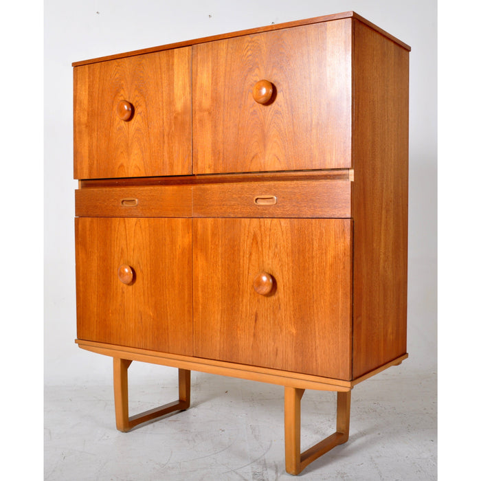 Mid-Century Modern Danish Credenza/Cabinet in Teak, 1960s