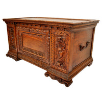 Antique 17th Century Italian Baroque Carved Walnut Cassone / Coffer / Chest, circa 1680