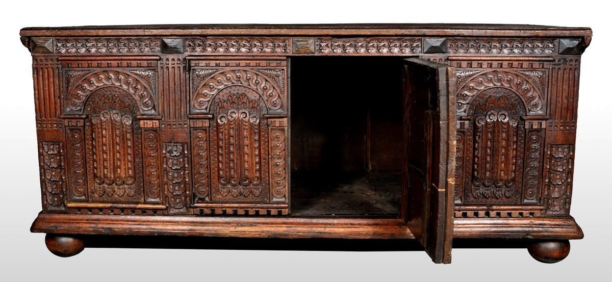 Antique Italian Baroque Carved Oak Paneled Cassone / Coffer / Chest, circa 1700
