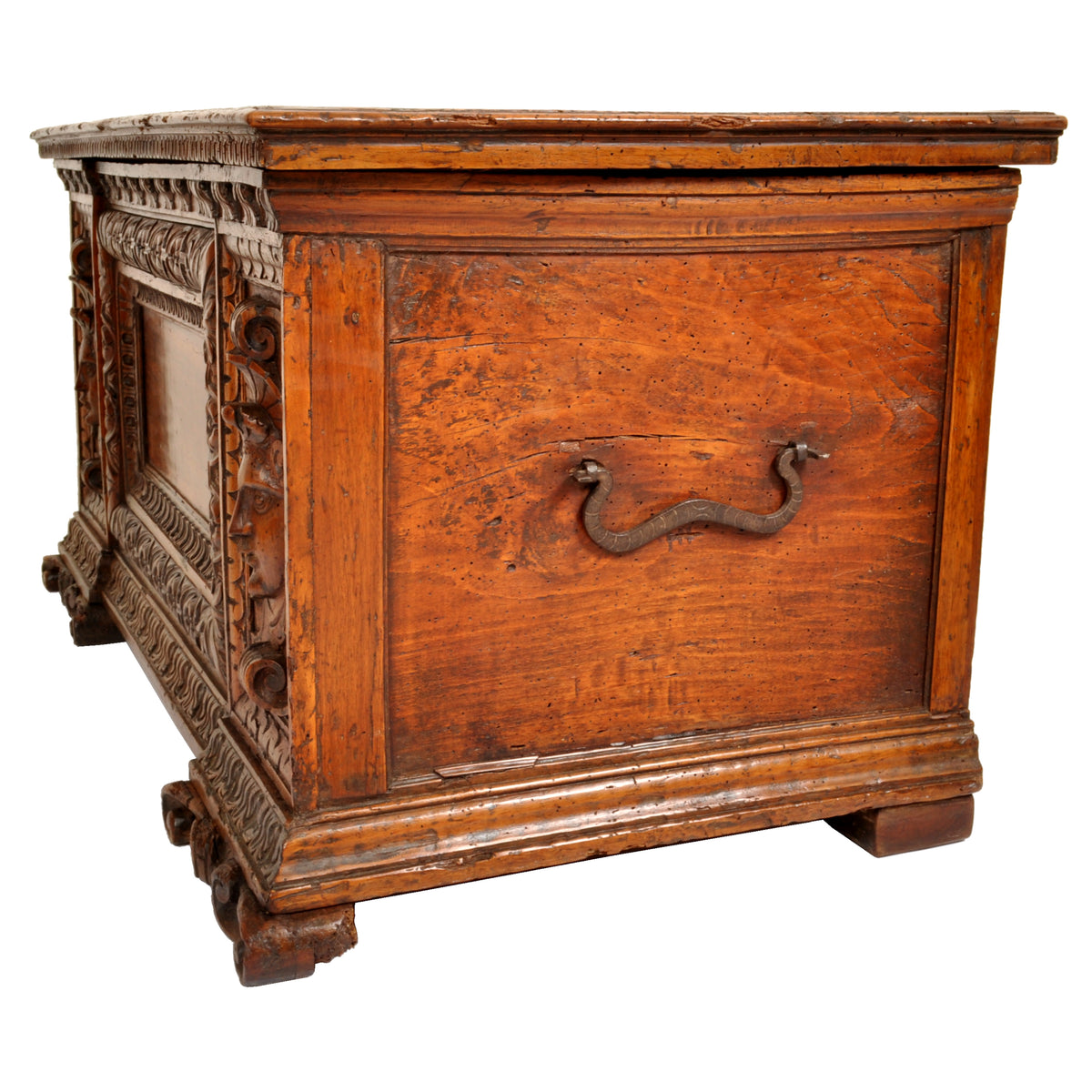 Antique 17th Century Italian Baroque Carved Walnut Cassone / Coffer / Chest, circa 1680
