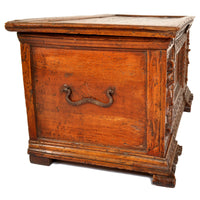 Antique 17th Century Italian Baroque Carved Walnut Cassone / Coffer / Chest, circa 1680