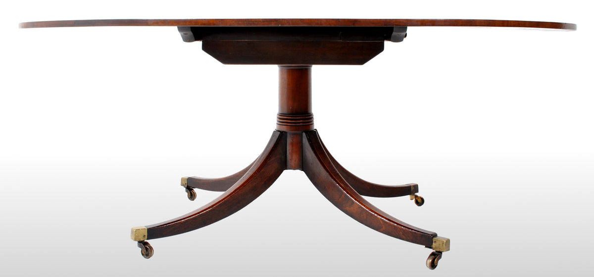Antique Georgian Inlaid Mahogany Tilt Top Pedestal Breakfast / Dining Table, circa 1790