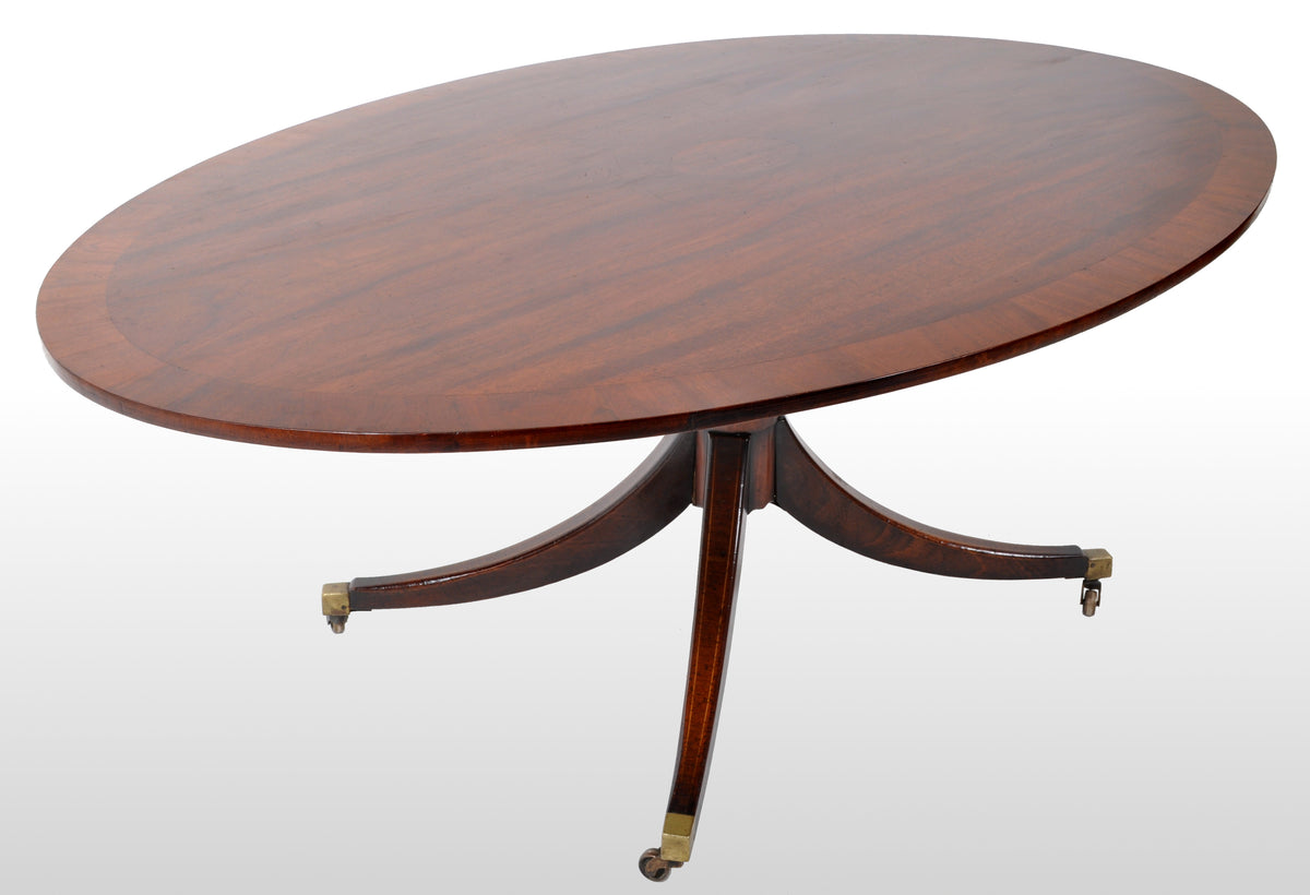 Antique Georgian Inlaid Mahogany Tilt Top Pedestal Breakfast / Dining Table, circa 1790