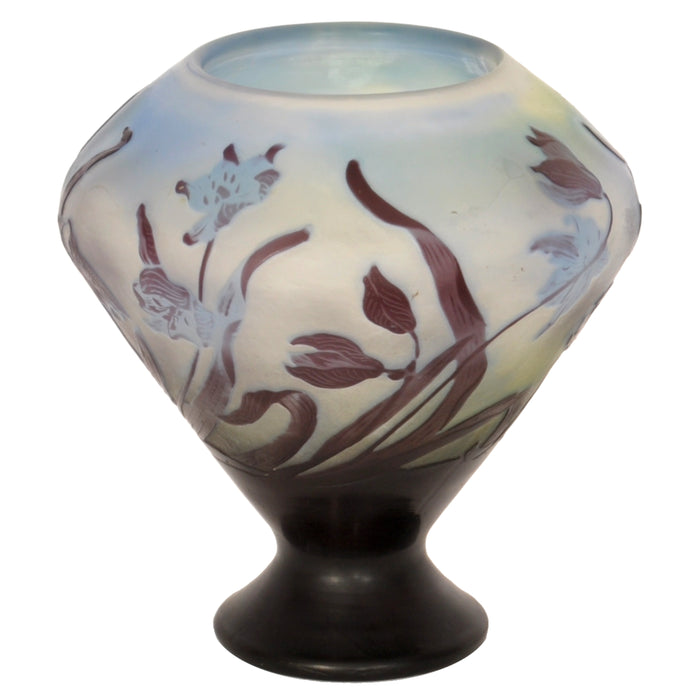 Antique French Art Nouveau Fire Polished Cameo Glass Emile Gallé Coupe Vase, Circa 1900