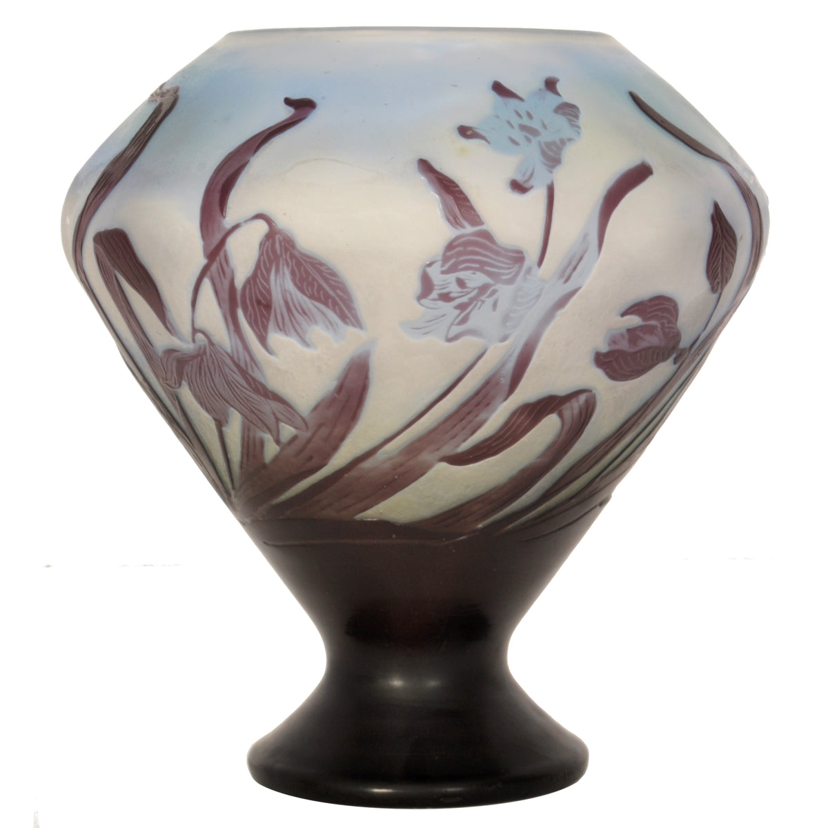 Antique French Art Nouveau Fire Polished Cameo Glass Emile Gallé Coupe Vase, Circa 1900