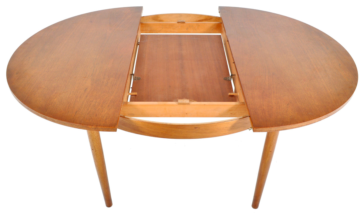 Mid-Century Modern Danish Style Teak Dining Table by G Plan, 1960s