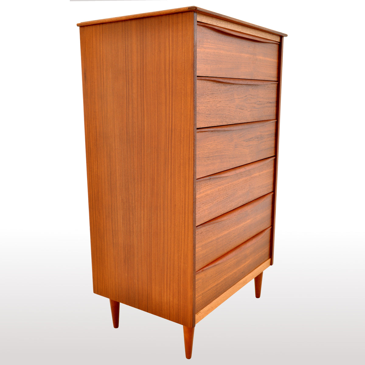 Mid-Century Modern Danish Chest of Drawers / Dresser in Teak, 1960s