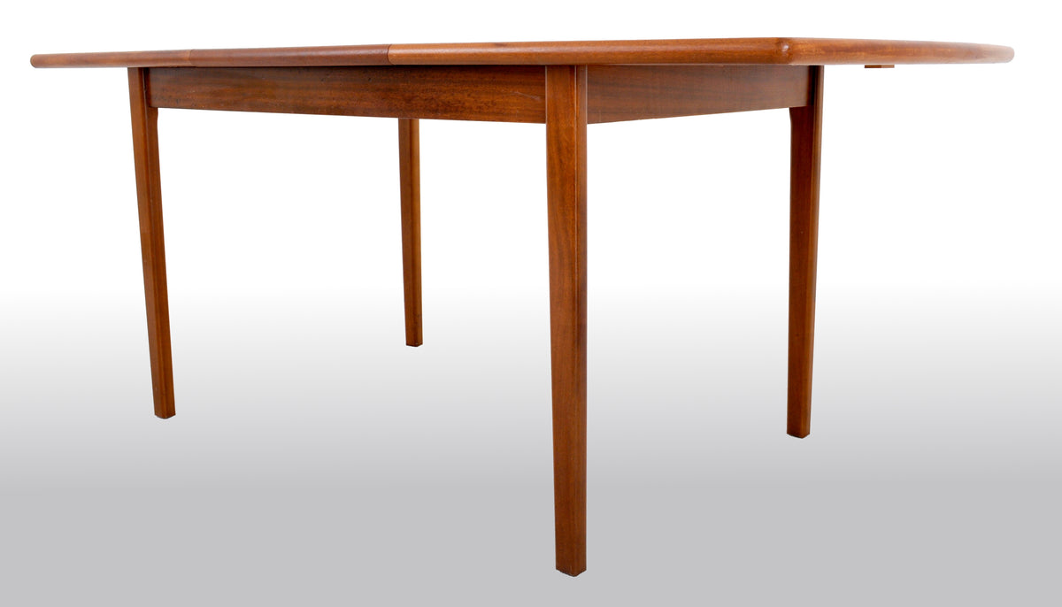 Mid-Century Modern Danish Teak 'Butterfly Leaf' Dining Table, 1960s