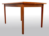 Mid-Century Modern Danish Teak 'Butterfly Leaf' Dining Table, 1960s