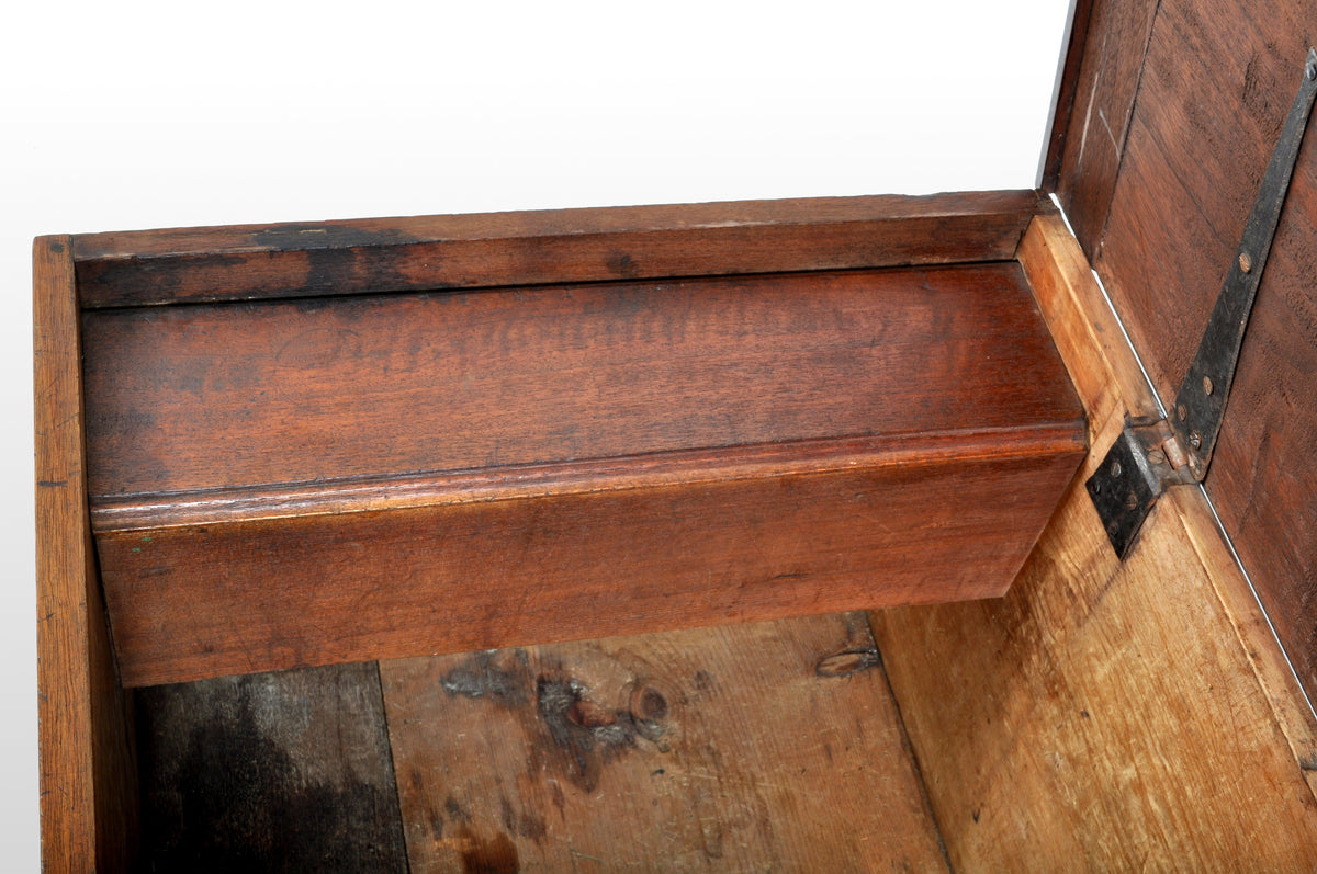 Antique American Federal Period Cherry Chippendale Mule Chest, Pennsylvania 1780