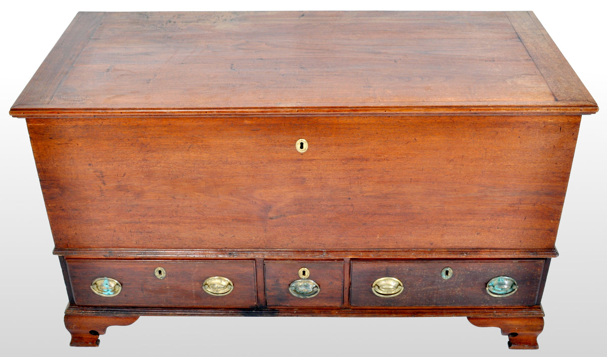 Antique American Federal Period Cherry Chippendale Mule Chest, Pennsylvania 1780